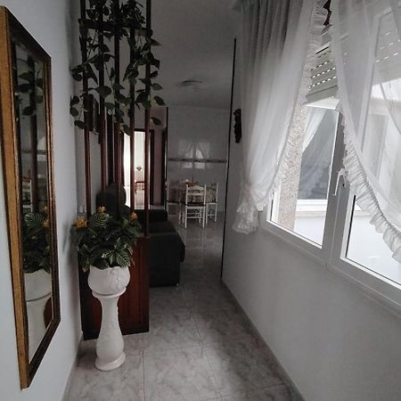 Acogedor Apartamento Centrico О Грове Екстериор снимка