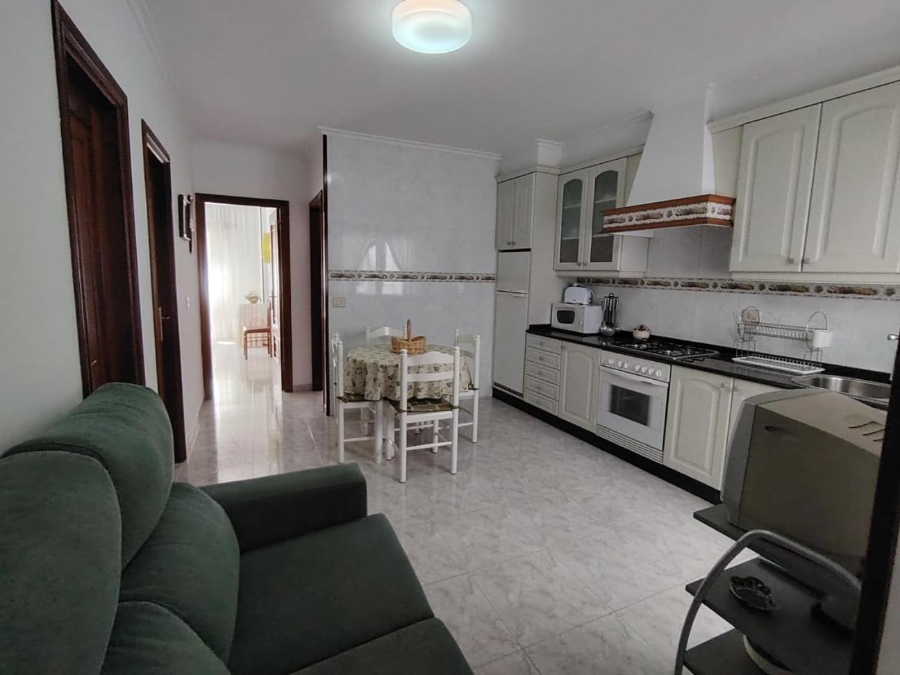 Acogedor Apartamento Centrico О Грове Екстериор снимка